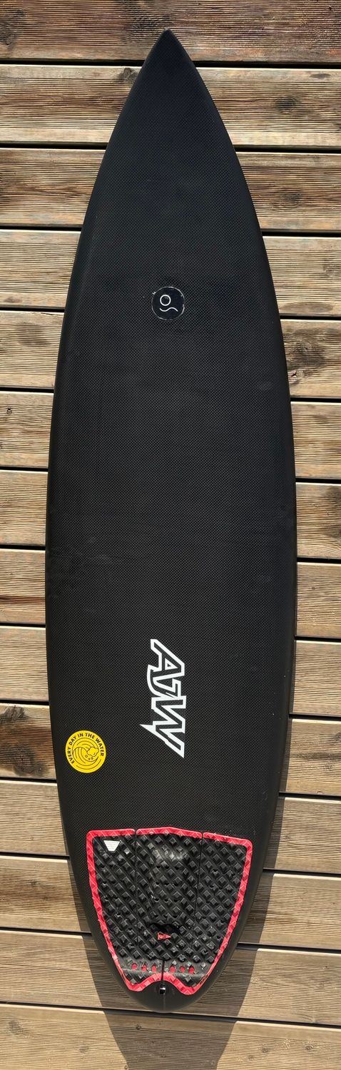 5'9"1/2 x 18.75" x 2.26" - 26L