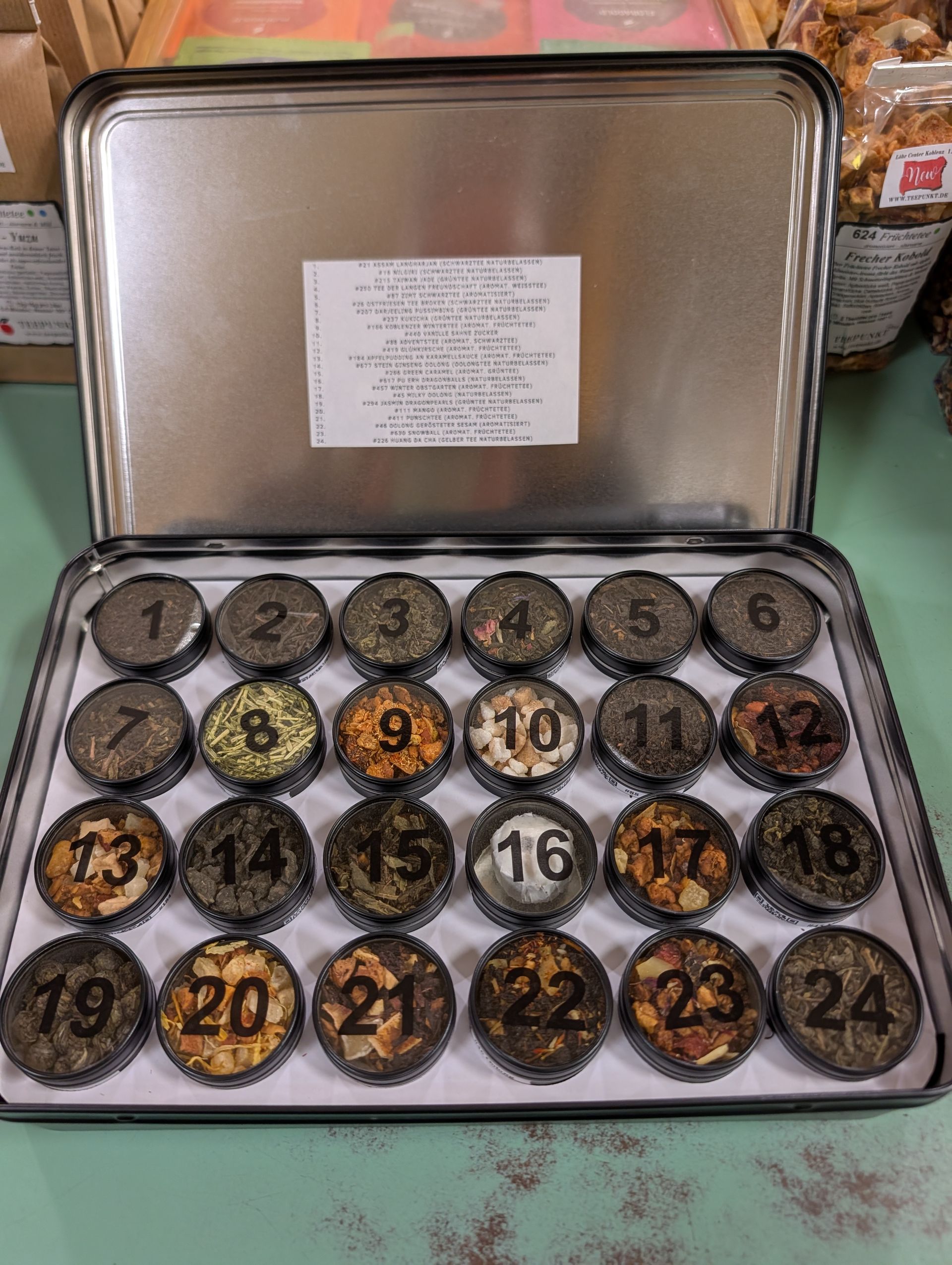 Adventskalender Mini-Dosen