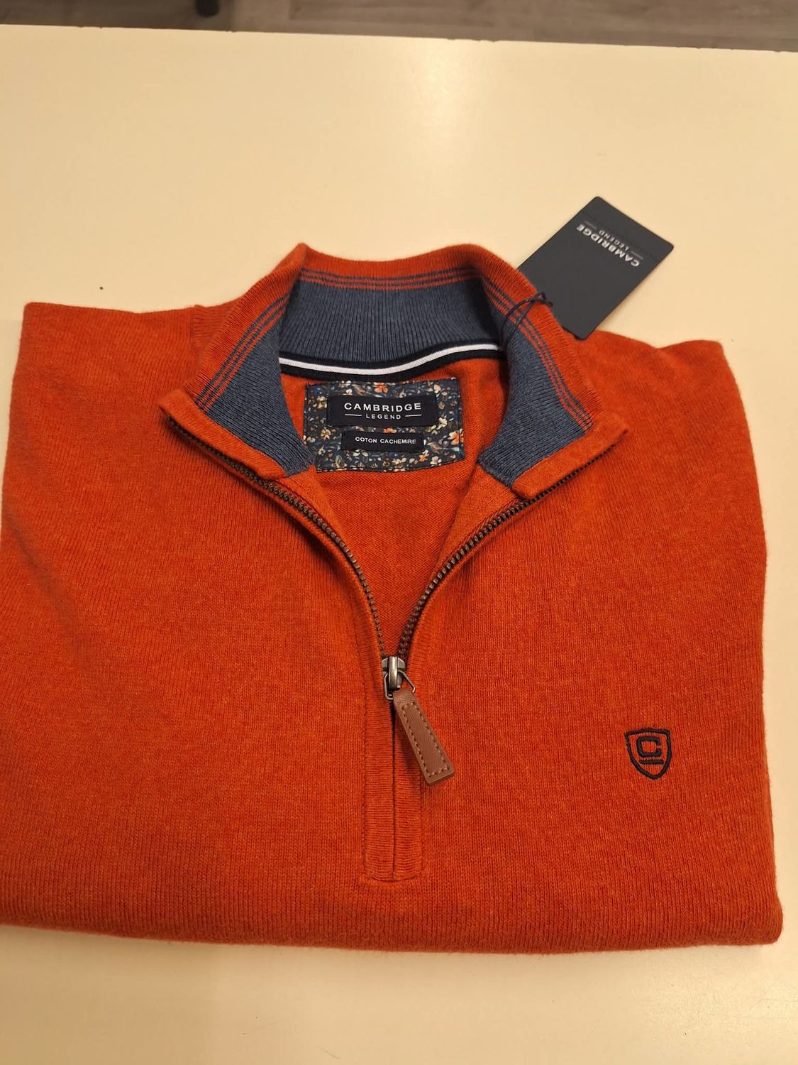 Pull Cambridge col zippé
