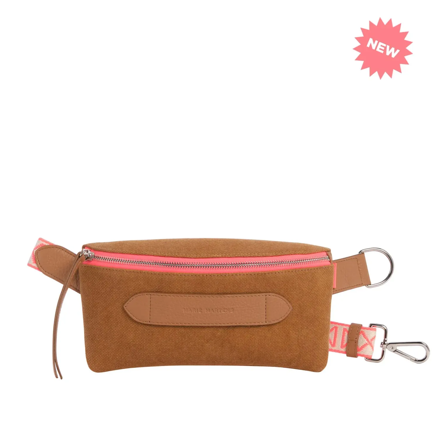 Marie Martens coachella camel