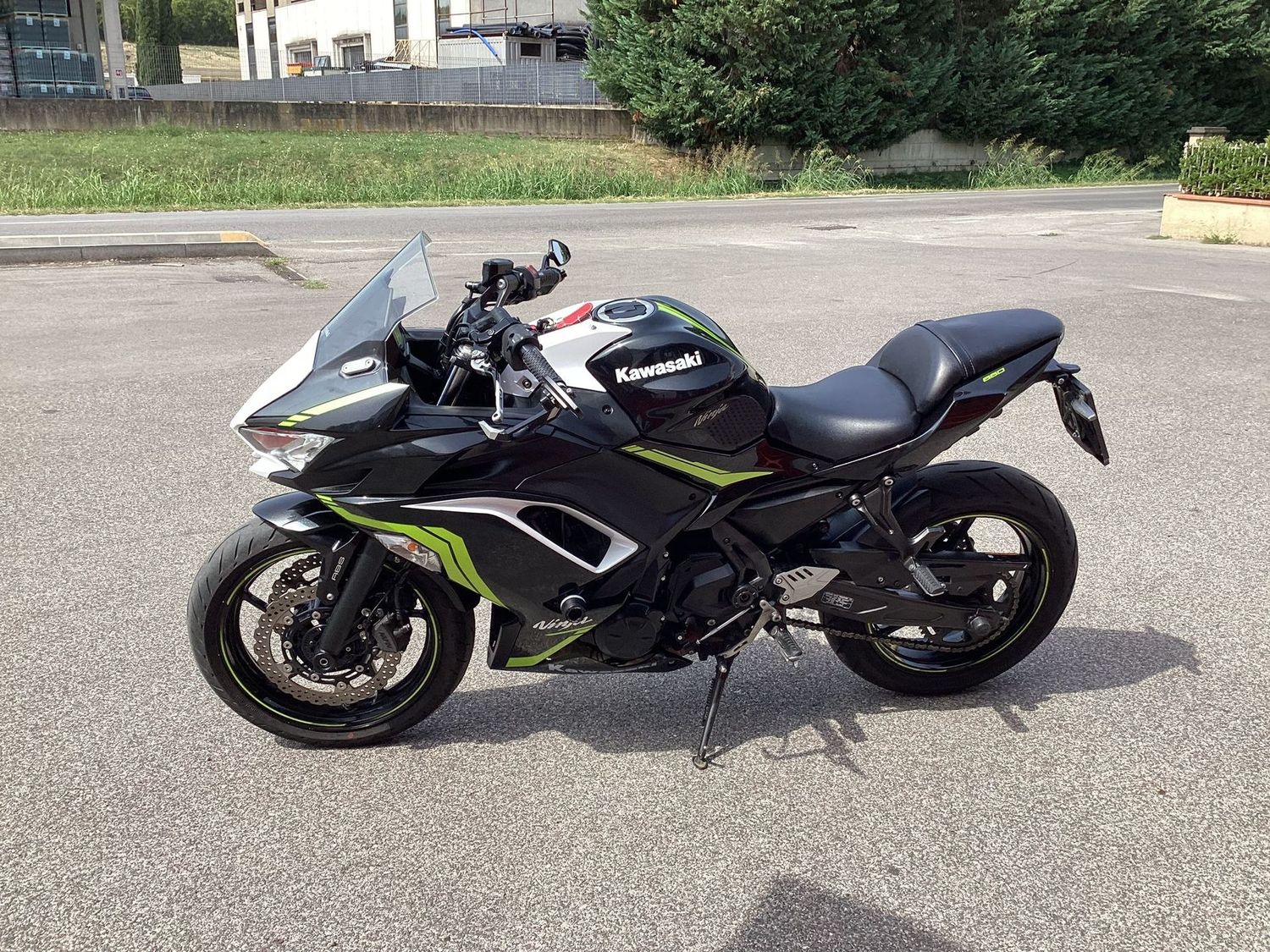 KAWASAKI NINJA 650 - PREZZO 4900 euro KAWASAKI NINJA 650 - PREZZO 4900 euro