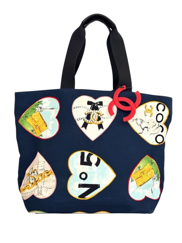 CHANEL VINTAGE COCO HEARTS VALENTINES TOTE WITH CC CHARM