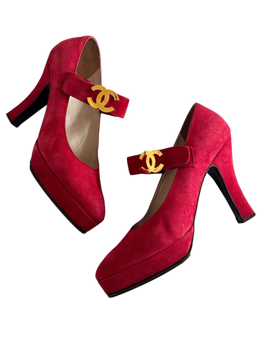 CHANEL RARE VINTAGE RED CC LOGO MARY JANE HEELS / IT 39