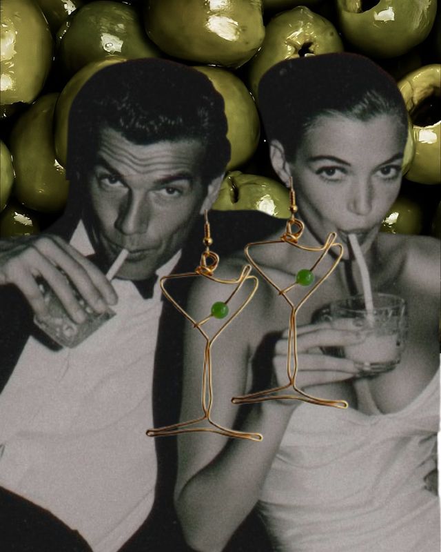 Oorbellen martiniglas met olijf