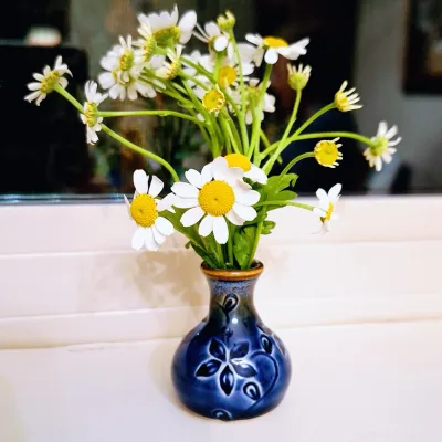 Amphora Sapphire Blue Bud Vase w/flowers