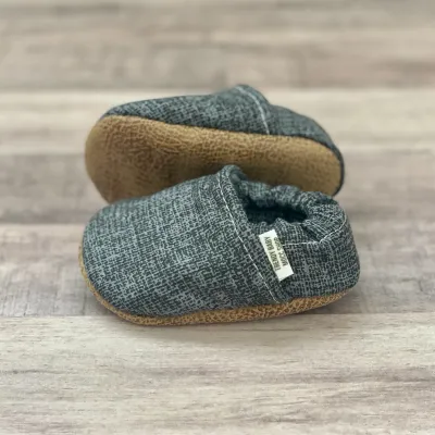 Burlap Black Textured 3-6 Months Moccasins