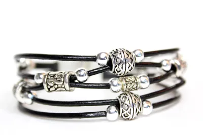 1B  - BNZ Beaded Leather Bracelet