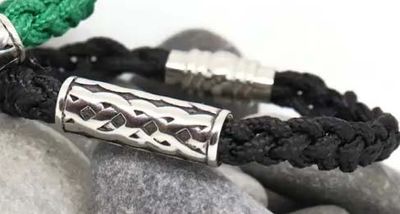 1VKB Celtic Knot  - Black 8" Bead Braided Paracord Bracelet