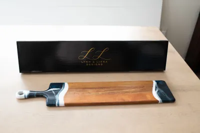Baguette 5"x24" Navy/White/Metallic Accented Resin