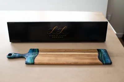 Baguette 5"x24" Northern Lights Accented Resin