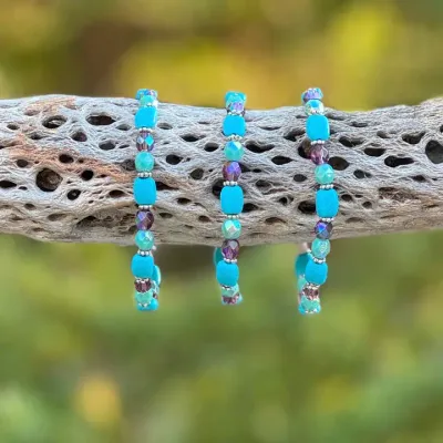 Magnesite Silver Stretchy Bracelet