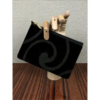 Coin Purse - Villa / Black