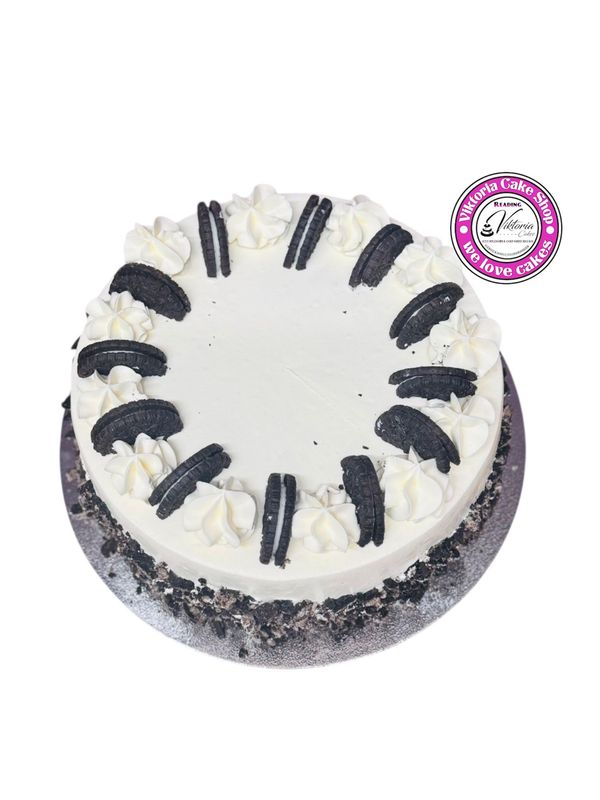 Signature Oreo Crumble cake Reading