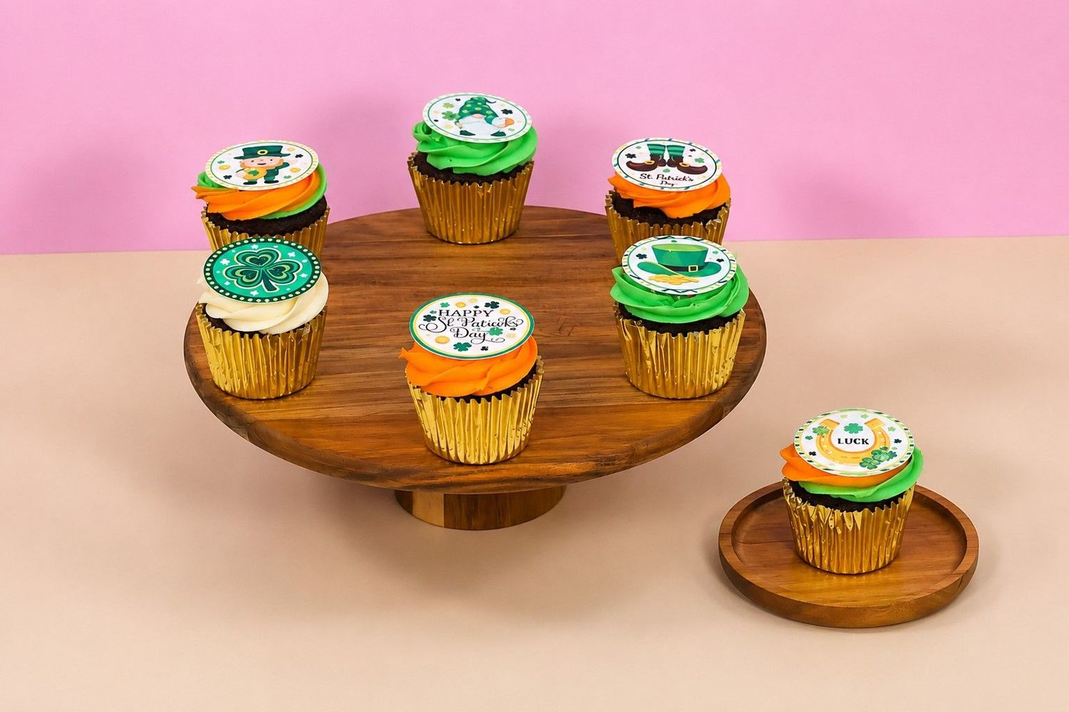 Butter Cream St Patrick's Day theme Cupcakes