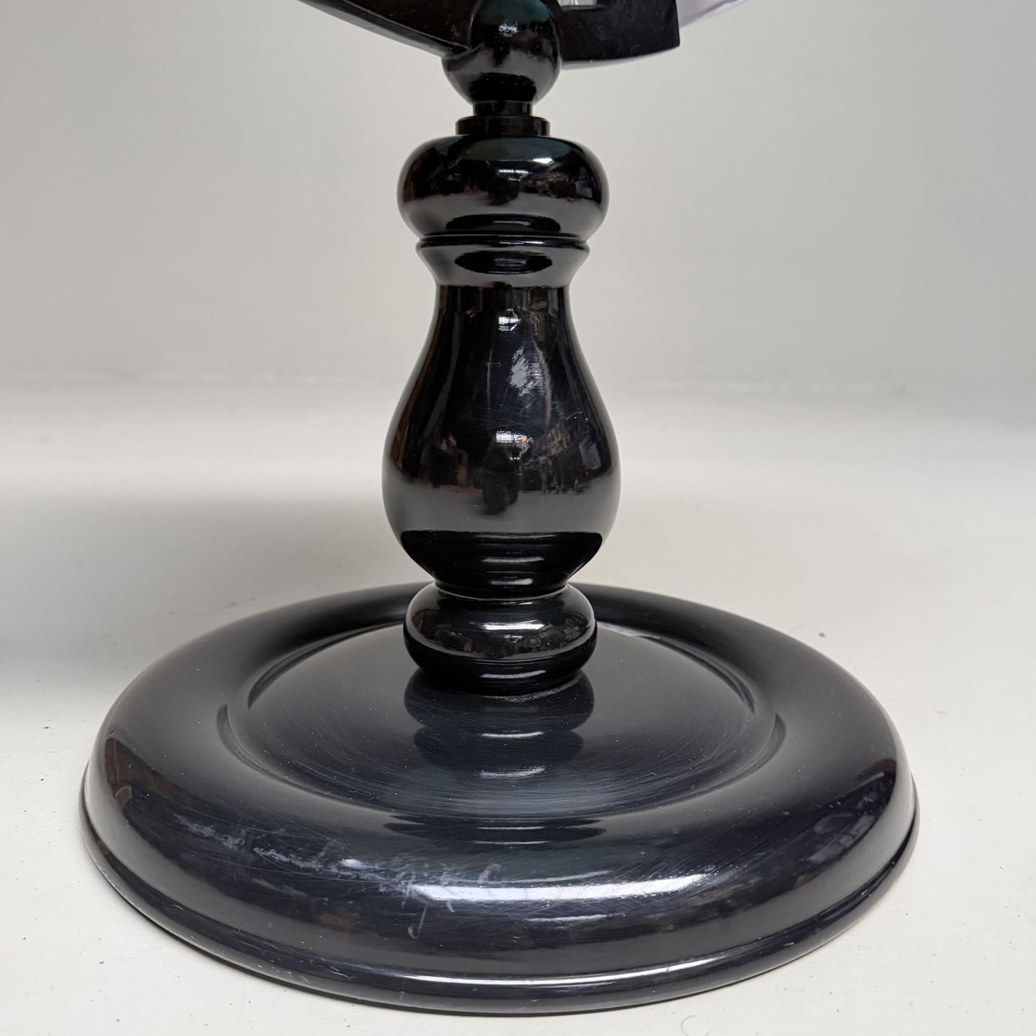 Japanse Schoolglobe 'ALCO', op Zwarte Voet, 1980s