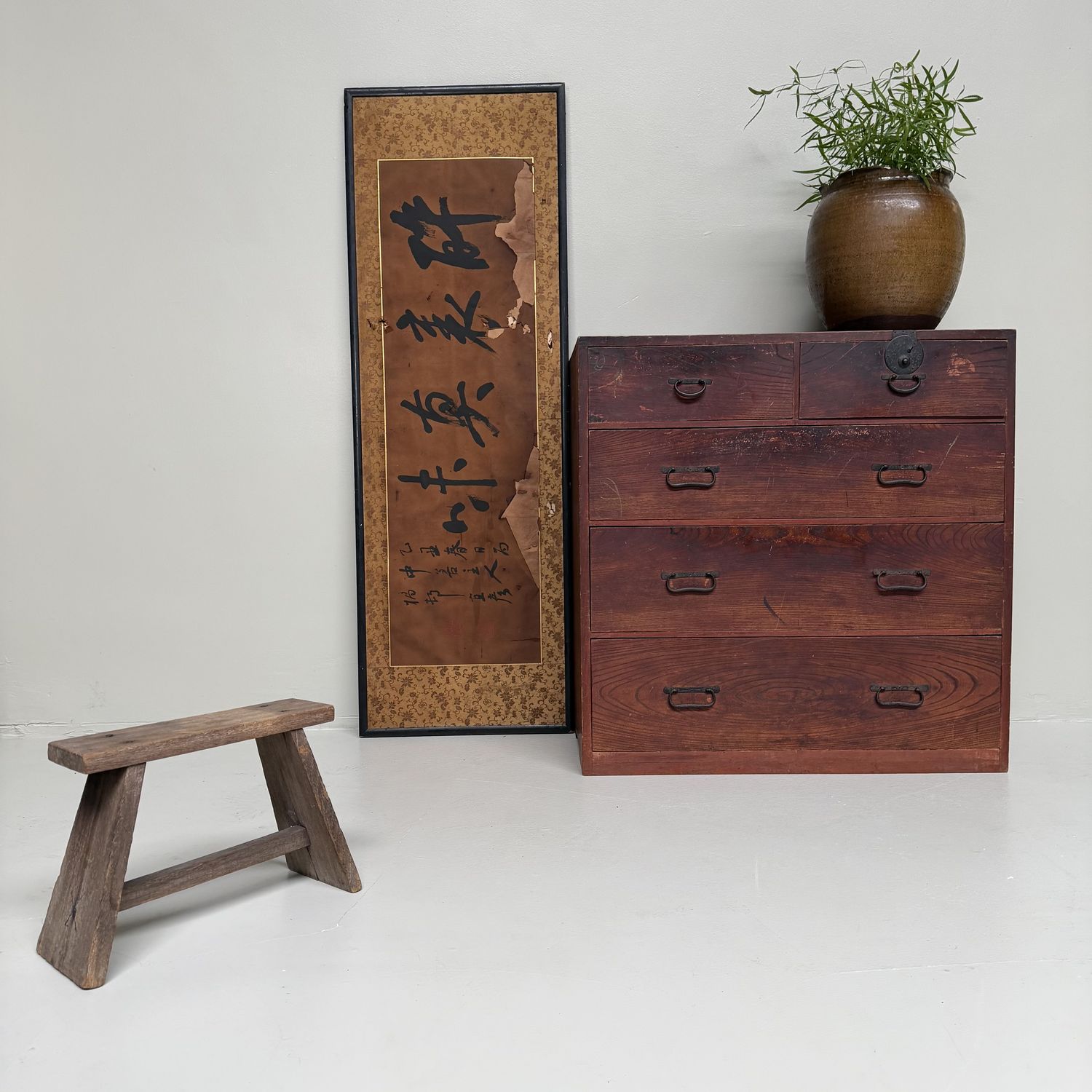 Authentic Japanese Tansu, Storage Chest with Five Drawers – 1900s Authentic Japanese Tansu, Storage Chest with Five Drawers – 1900s