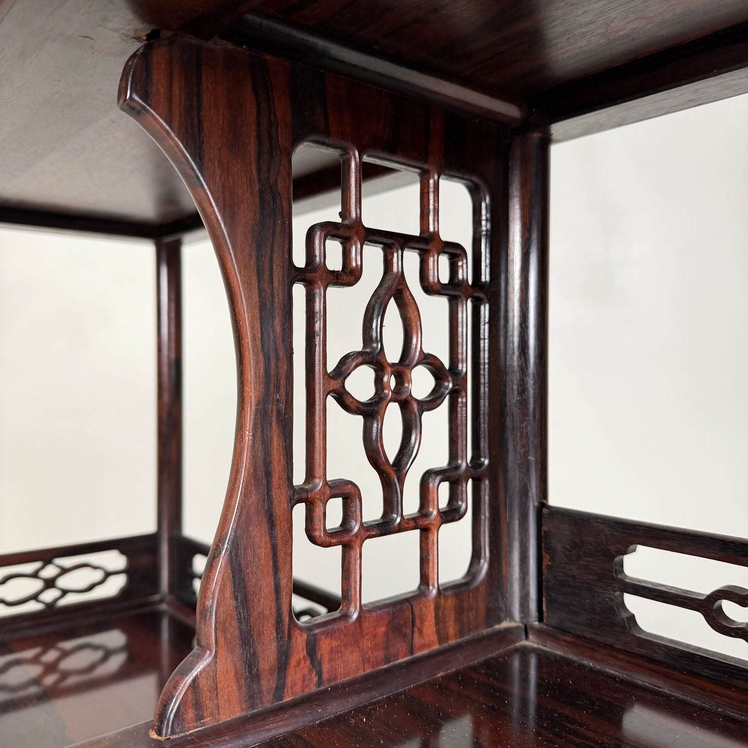 Japanse Kazaridana (Tana) Etagère Displaykast – 1930s