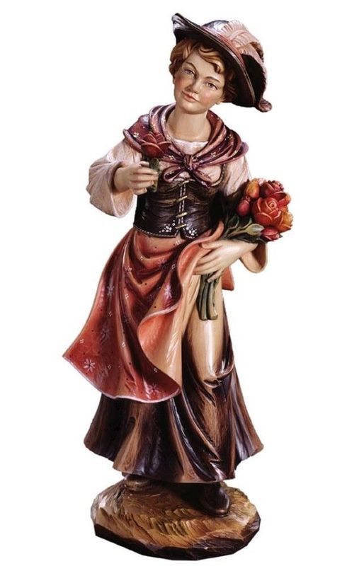 Femme en tenue traditionnelle avec des roses, statue en bois