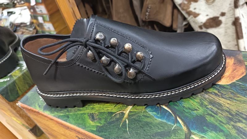 Haferl Garmisch black  € 99,00