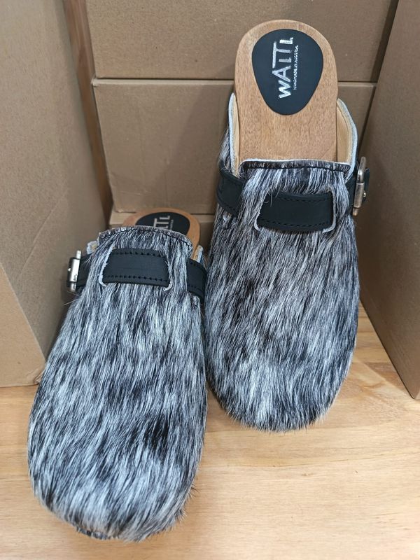 Clocks Hafling 41 € 199,00