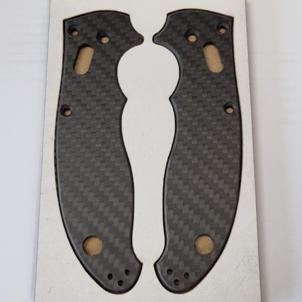 Manix 2 Scales in Carbon Fibre (3k 2x2 Twill Matt Black)