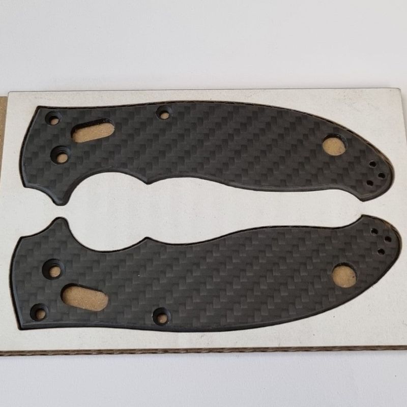 Manix 2 Scales in Carbon Fibre (3k 2x2 Twill Matt Black)