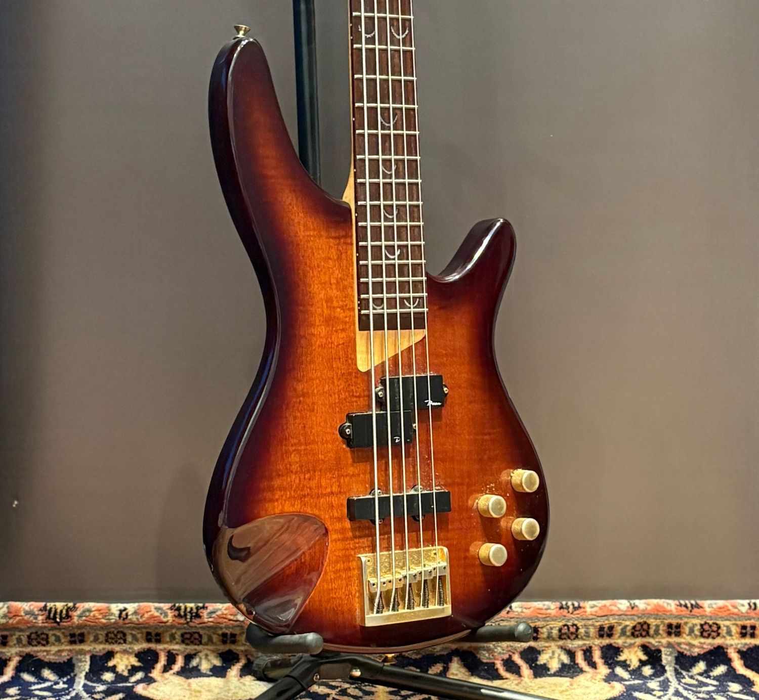 1995 Dean DB95