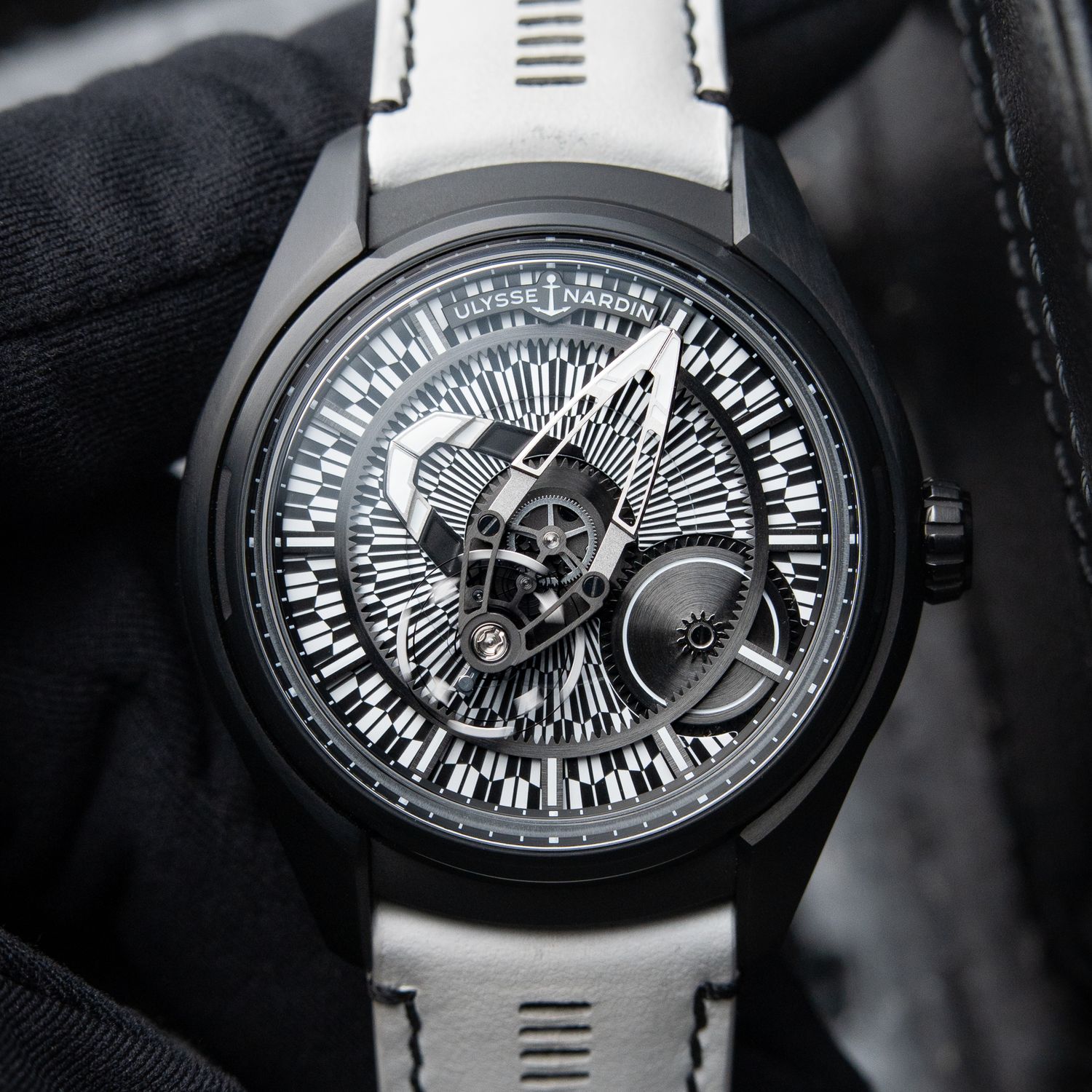 Ulysse Nardin Freak X UNWORN 2026 Yagasuri Arrow Feather Limited Edition Ulysse Nardin Freak X UNWORN 2026 Yagasuri Arrow Feather Limited Edition