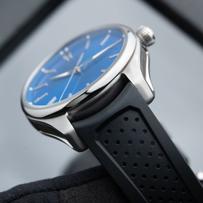 H.Moser & Cie. Pioneer Centre Seconds Arctic Blue Dial 2024 Steel 40mm