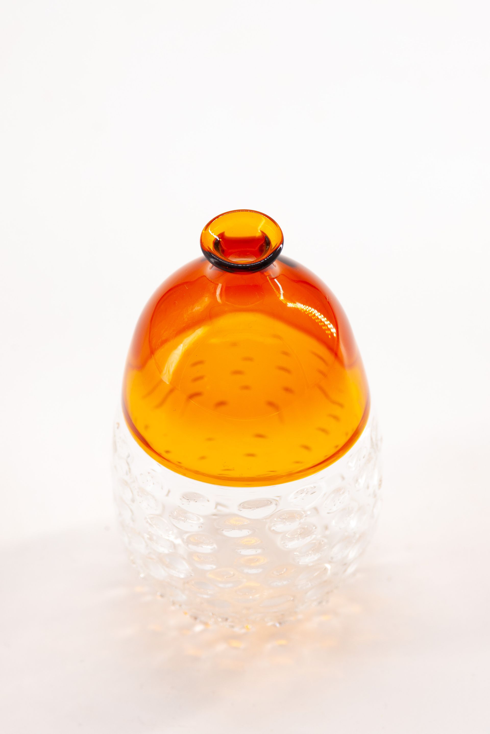 SMALL HAND-BLOWN GLASS VASE BY ALEX AÑÓ