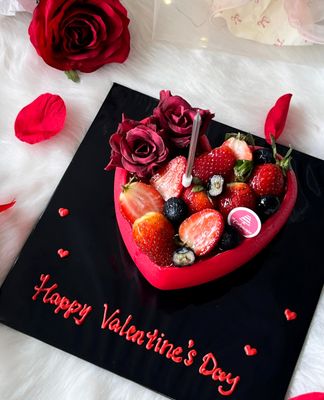 Sweetheart Strawberry Cake