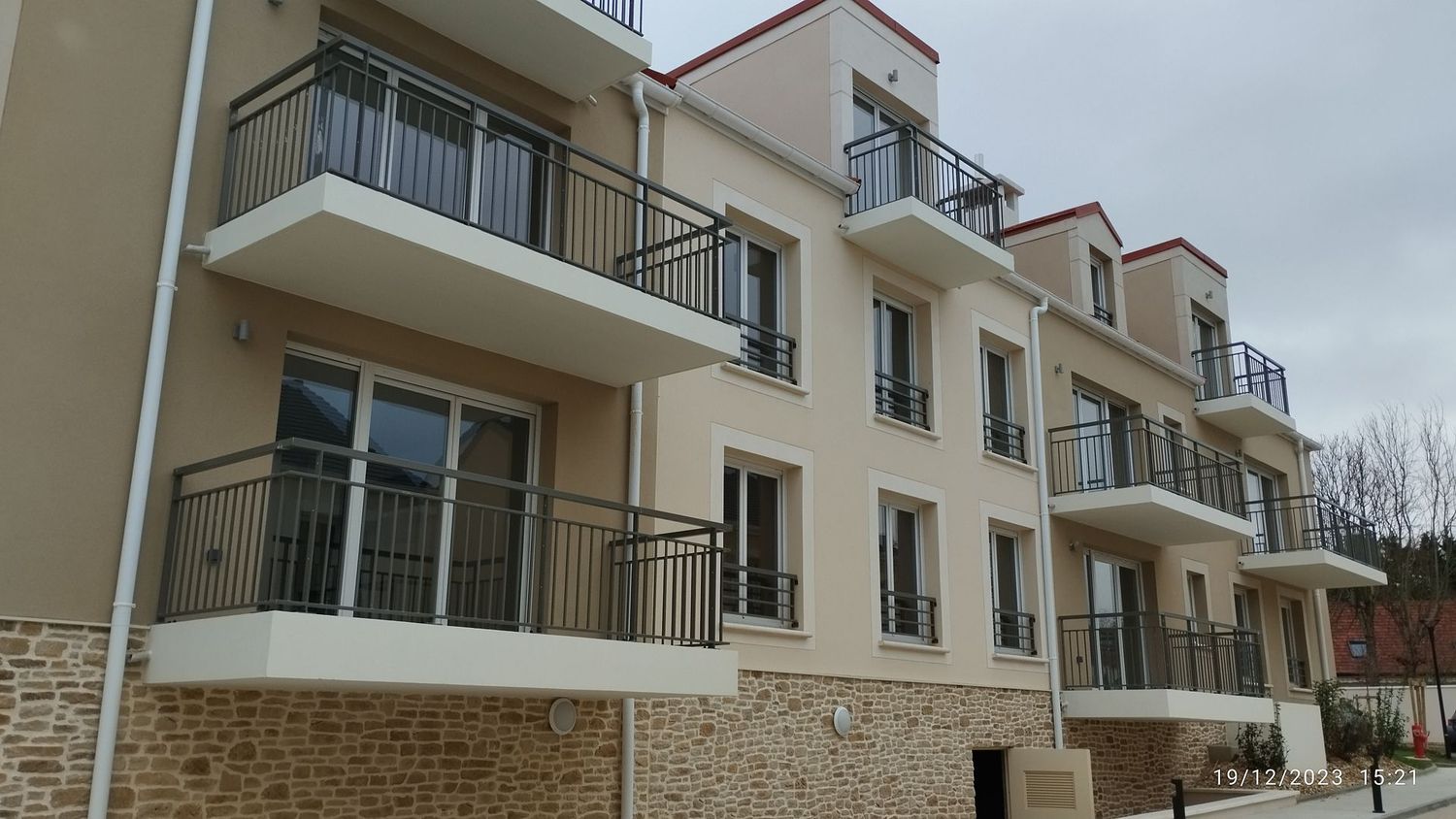 Villabé beau et lumineux f3 avec balcon