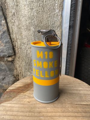 US WW2 M18 Smoke Grenade Reproduction With Metal Spoon &amp; Ring