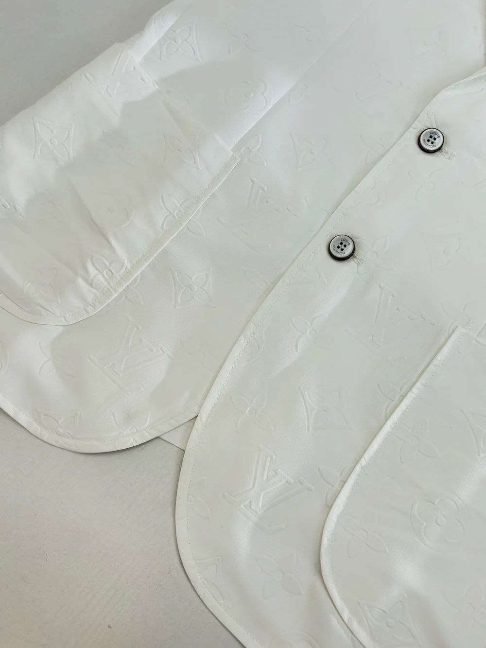 Napolitana Monogram Lv Suit Set