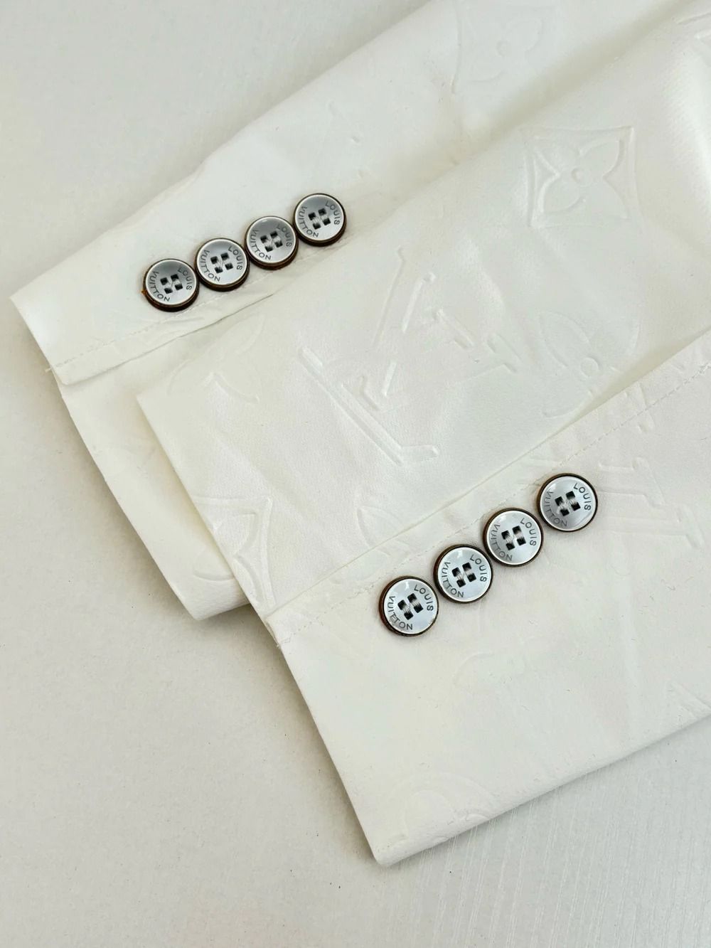 Napolitana Monogram Lv Suit Set