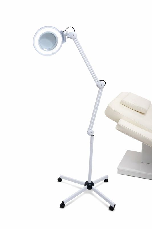 LED lupa sa stalkom – Profesionalna lupa sa postoljem na točkiće