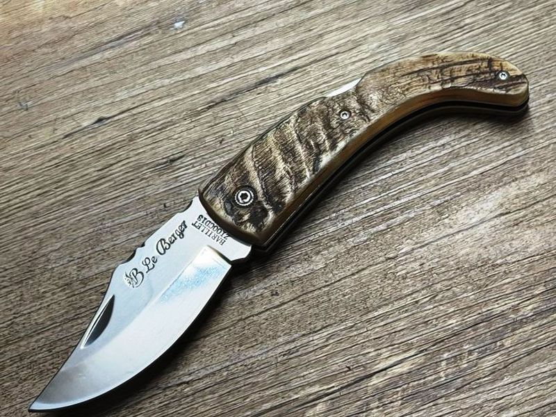 U Tempu, korsisches Hirtenmesser, Griff Widderhorn, Coutellerie du Bastion Le Berger