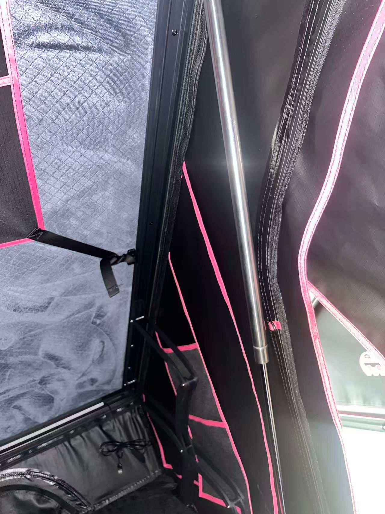 30 sec's the NEW  PINK edge Alum 145 X-cross Hardshell