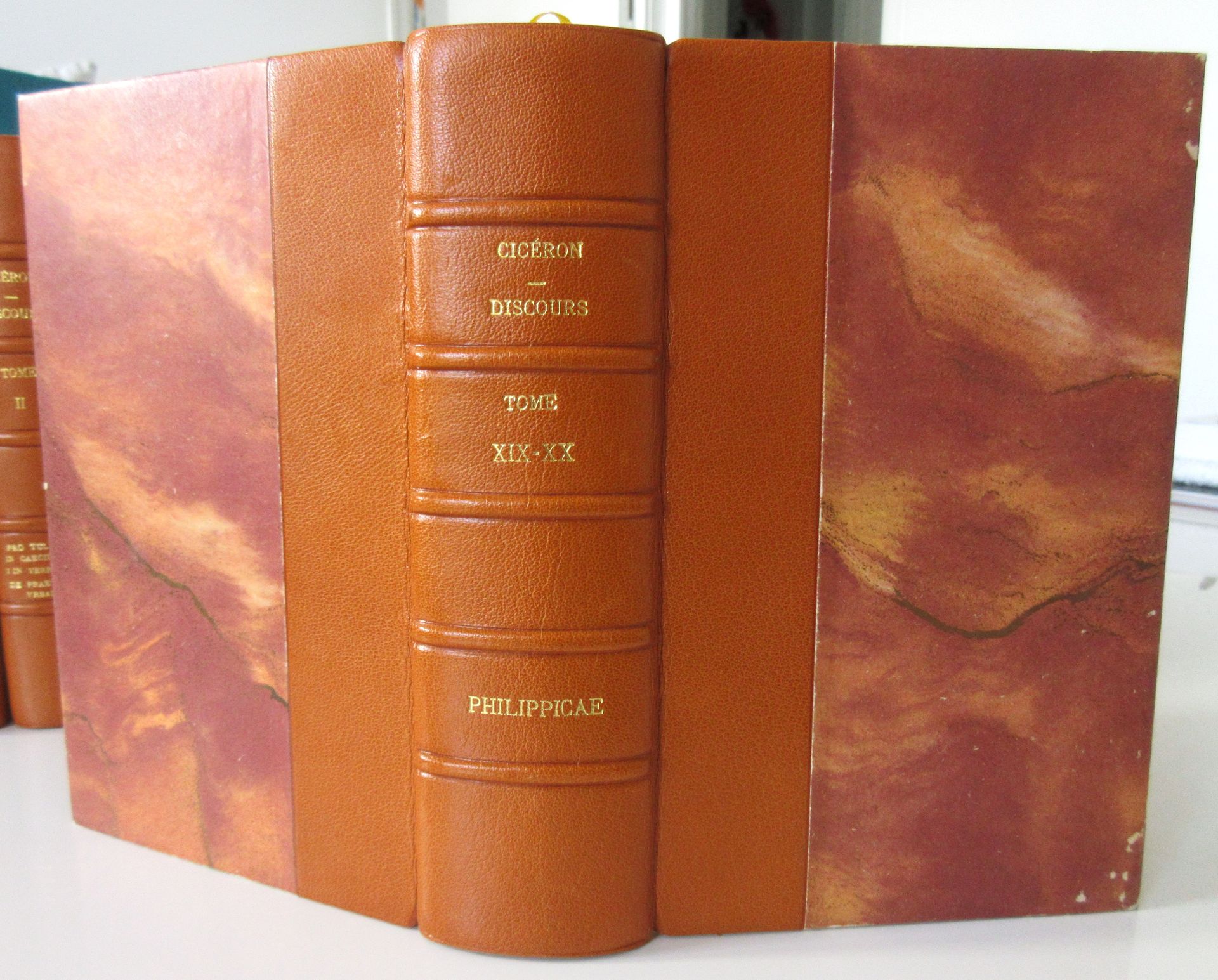 CICERON. Discours [ 22 volumes de la Collection Budé ]