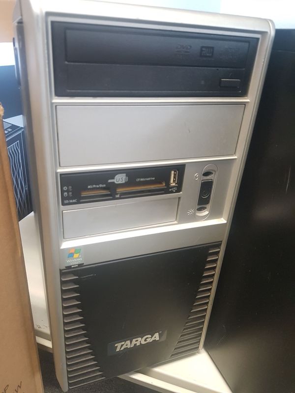 PC Intel Core i5-4440 (4x3,1GHz) 8GB DDR3 320 GB Miditower DVD/R/W Cardreader #5353 PC Intel Core i5-4440 (4x3,1GHz) 8GB DDR3 320 GB Miditower DVD/R/W Cardreader #5353