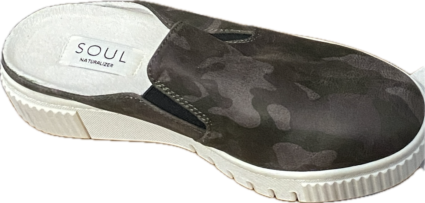 NATURALIZER SOUL TRULY COZY FAUX FUR LINE WOMENS' SIZE 6.5 - #UNPAIR (LEFT) NATURALIZER SOUL TRULY COZY FAUX FUR LINE WOMENS' SIZE 6.5 - #UNPAIR (LEFT)