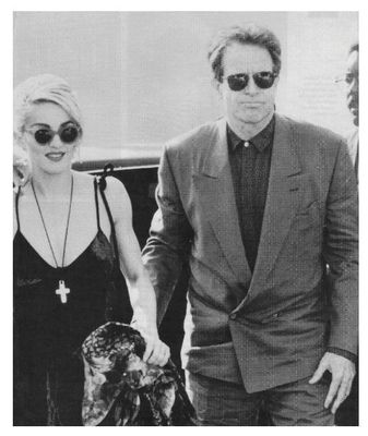 Beatty, Warren--Madonna / He Can Still Leave 'em Breathless / 1990