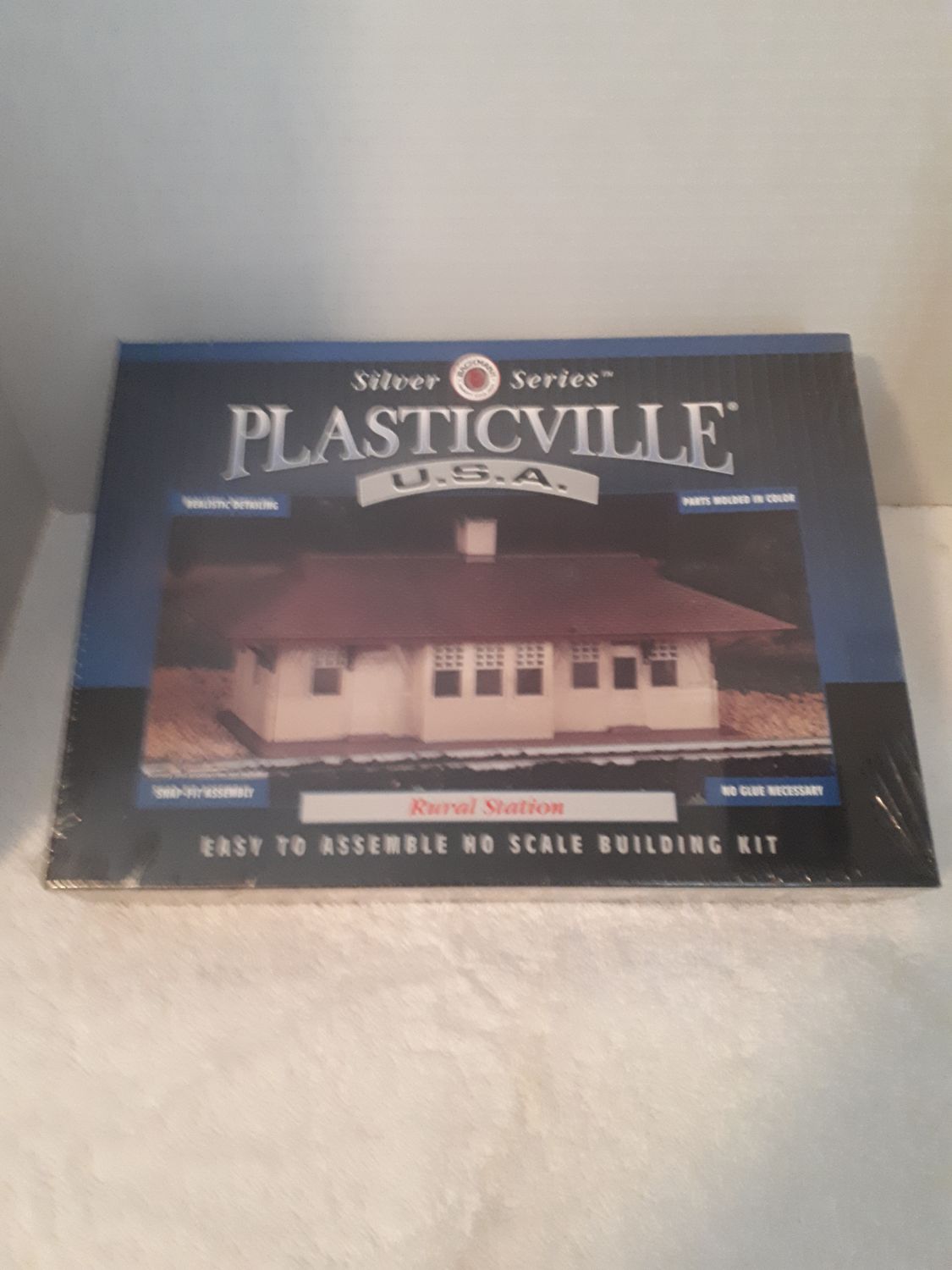 HO Rural Station Plasticville Silver series