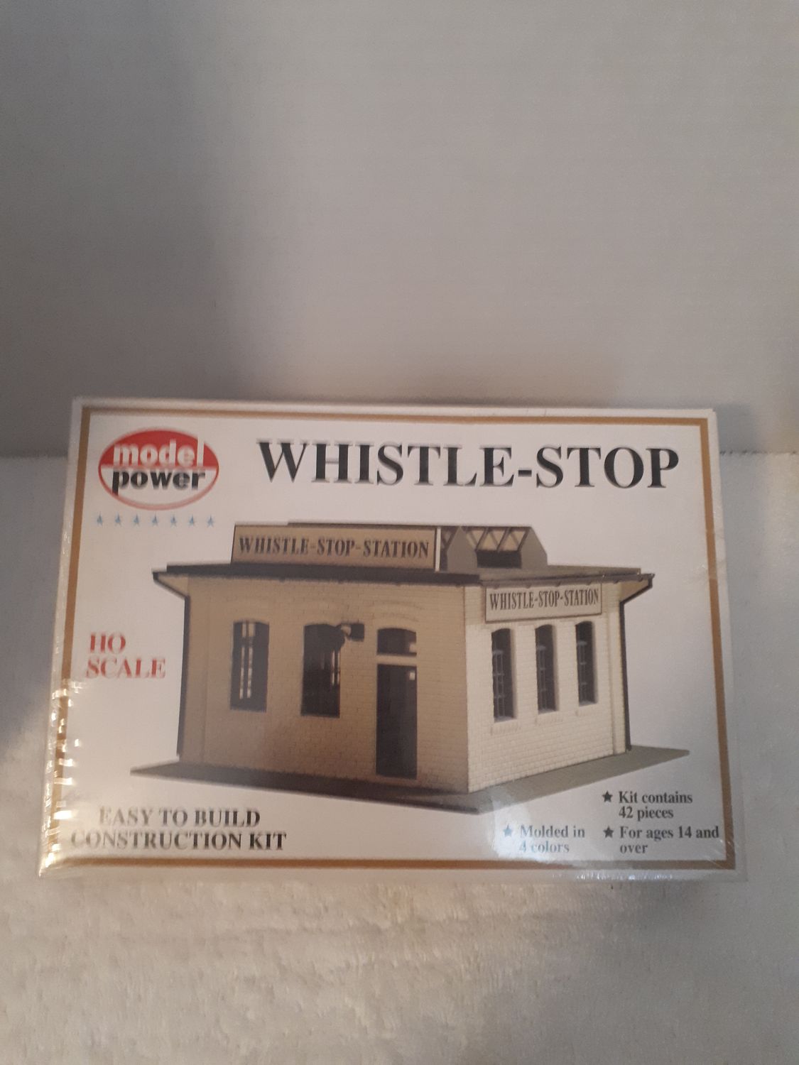 HO Scale Whistle Stop Station