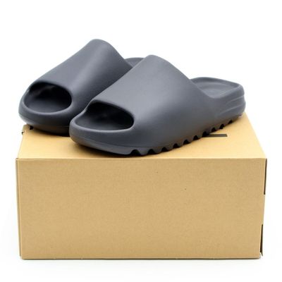 MEN'S ADIDAS YEEZY SLIDE (BLACK) MEN'S ADIDAS YEEZY SLIDE (BLACK)
