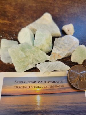 Crystal Rough Blue/Green Aquamarine (8 Pieces!!)