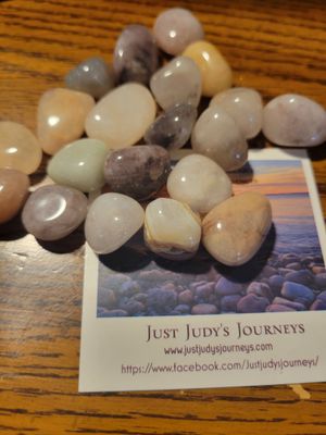 Crystal Tumbled Golden Silk Jade (20 Pieces!) Value $60