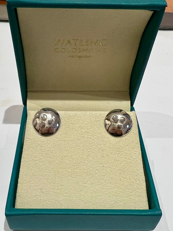 Silver Button Stud Earrings 17mm