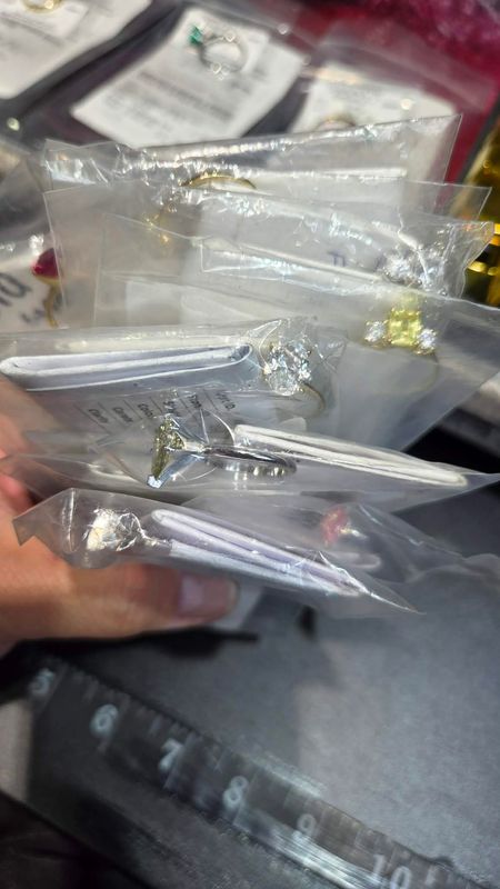 MISC LOAD OF 14K LAB GEMSTONE RINGS!