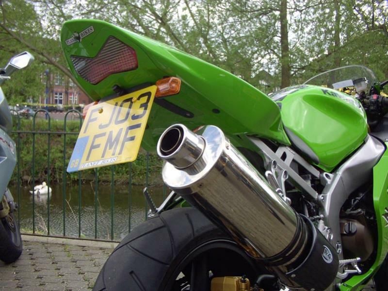 Porta matrículas R&G RACING para Kawasaki ZX-6R, Z750, Z1000